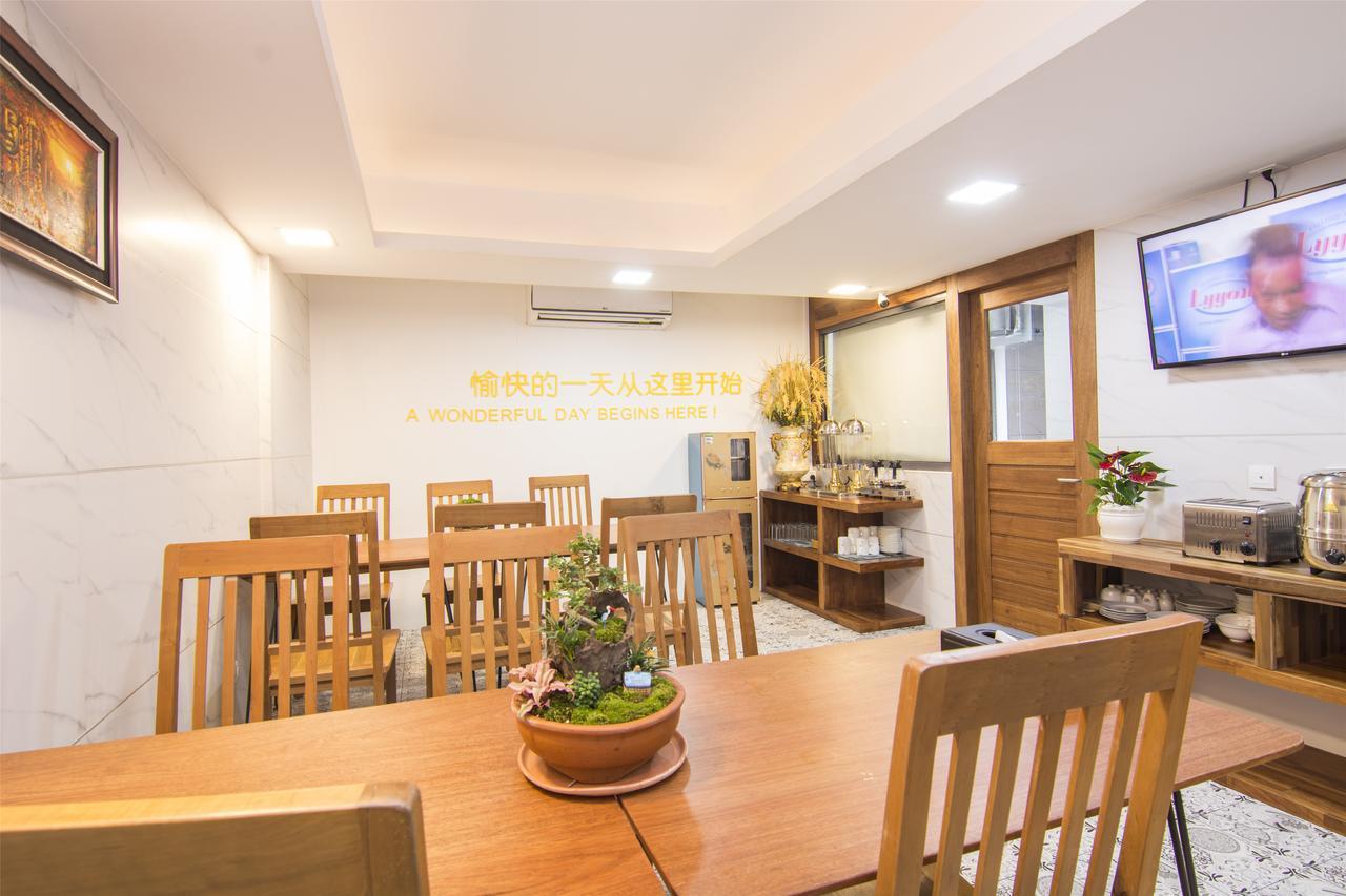 City Comfort Hotel Royal Palace Phnompen Kültér fotó